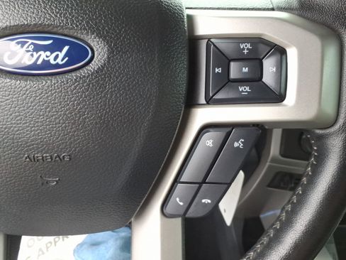 Used 2022 Ford F350 Lariat w/ Chrome Package AWD/4WD image 20