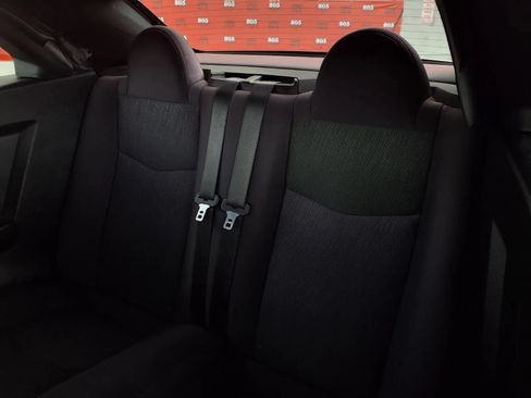 Used 2012 Chrysler 200 Touring FWD image 19