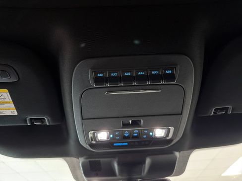 Used 2026 Ford F250 Platinum AWD/4WD image 16