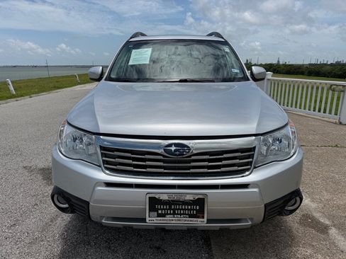 Used 2009 Subaru Forester 2.5X Limited AWD/4WD image 2