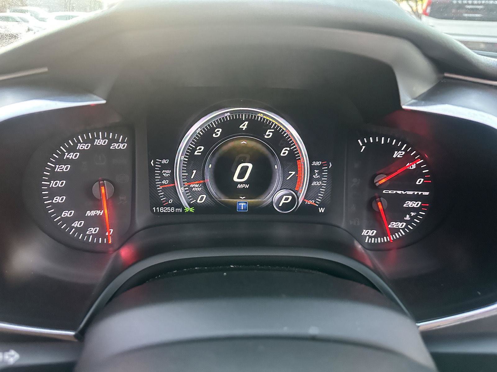 Used 2014 Chevrolet Corvette Stingray Coupe RWD image 35
