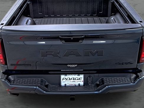Used 2025 RAM 1500 Big Horn AWD/4WD image 11