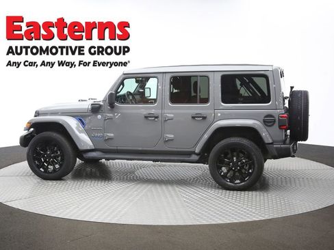 Used 2021 Jeep Wrangler Unlimited Sahara w/ Cold Weather Group image 63