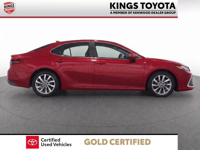 Used 2021 Toyota Camry LE FWD image 9