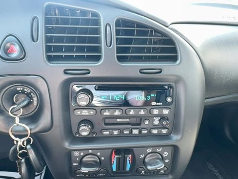 Used 2002 Chevrolet Monte Carlo SS w/ Preferred Equipment Group image 35