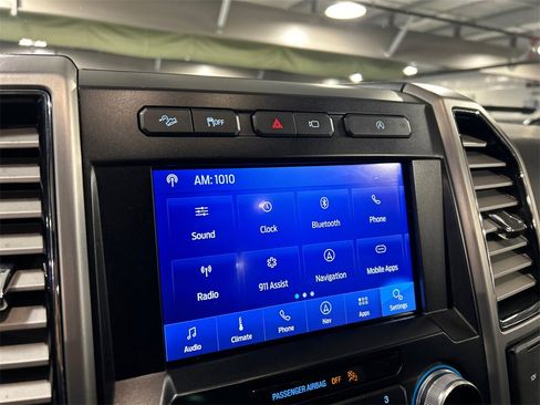 Used 2020 Ford F150 Platinum w/ Equipment Group 701A Luxury image 18