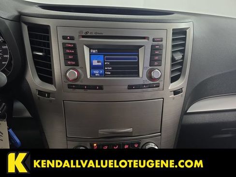 Used 2014 Subaru Outback 2.5i Premium AWD/4WD image 18