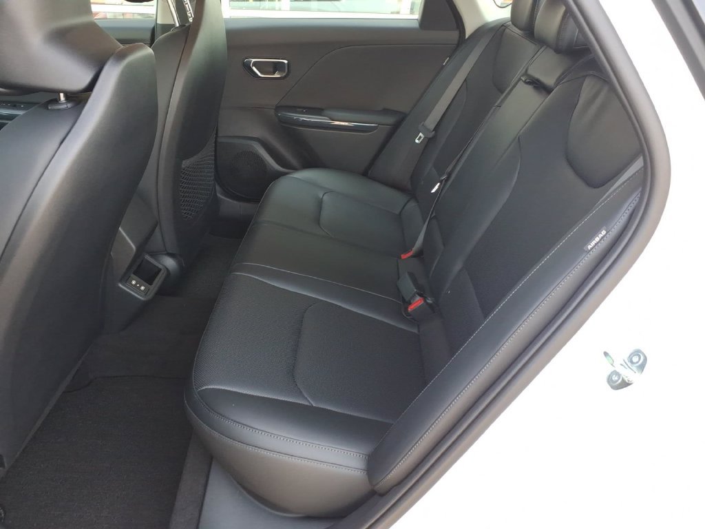 New 2026 Kia K4 GT-Line Turbo FWD image 7