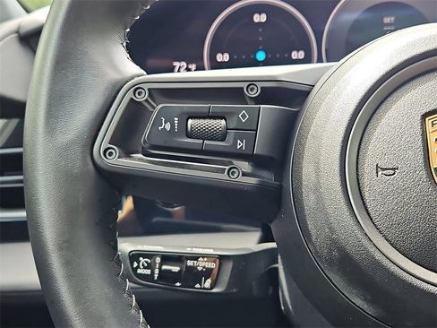 Certified 2025 Porsche Taycan image 31