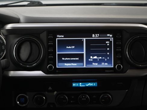 Used 2023 Toyota Tacoma SR5 w/ Technology Package AWD/4WD image 15