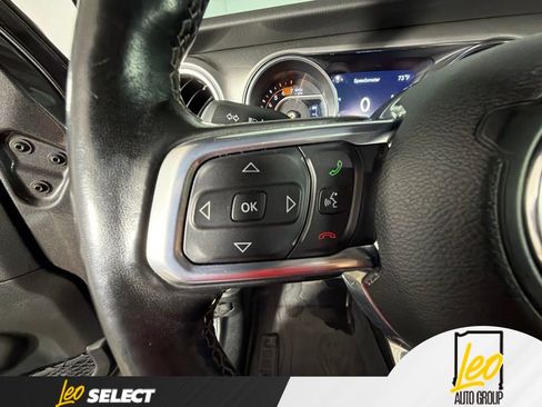 Used 2021 Jeep Wrangler Unlimited Sahara AWD/4WD image 16