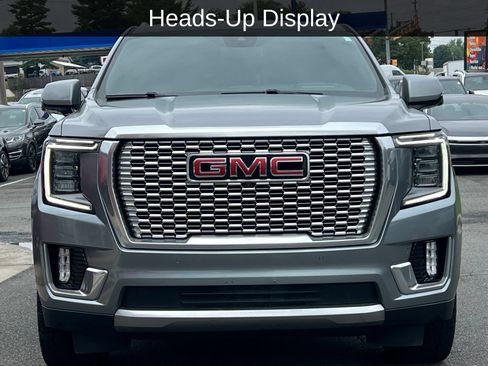 Used 2023 GMC Yukon XL Denali AWD/4WD image 8