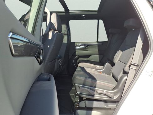 New 2026 Chevrolet Tahoe RST image 10