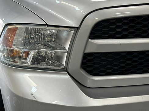 Used 2017 RAM 1500 Express image 38