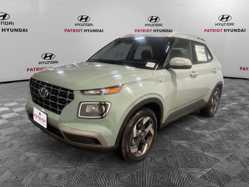 New 2026 Hyundai Venue SEL image 8