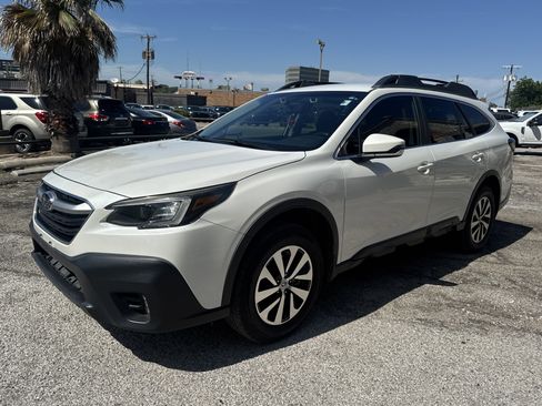 Used 2020 Subaru Outback Premium AWD/4WD image 7