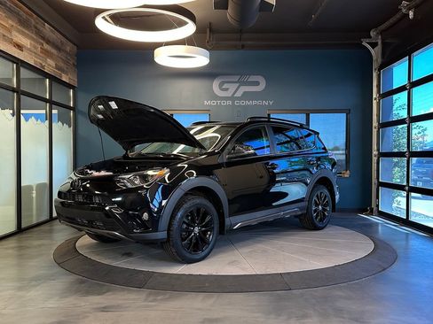 Used 2018 Toyota RAV4 Adventure AWD/4WD image 25