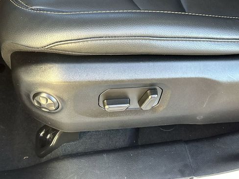 Used 2024 Jeep Wrangler Sahara w/ Technology Group image 17