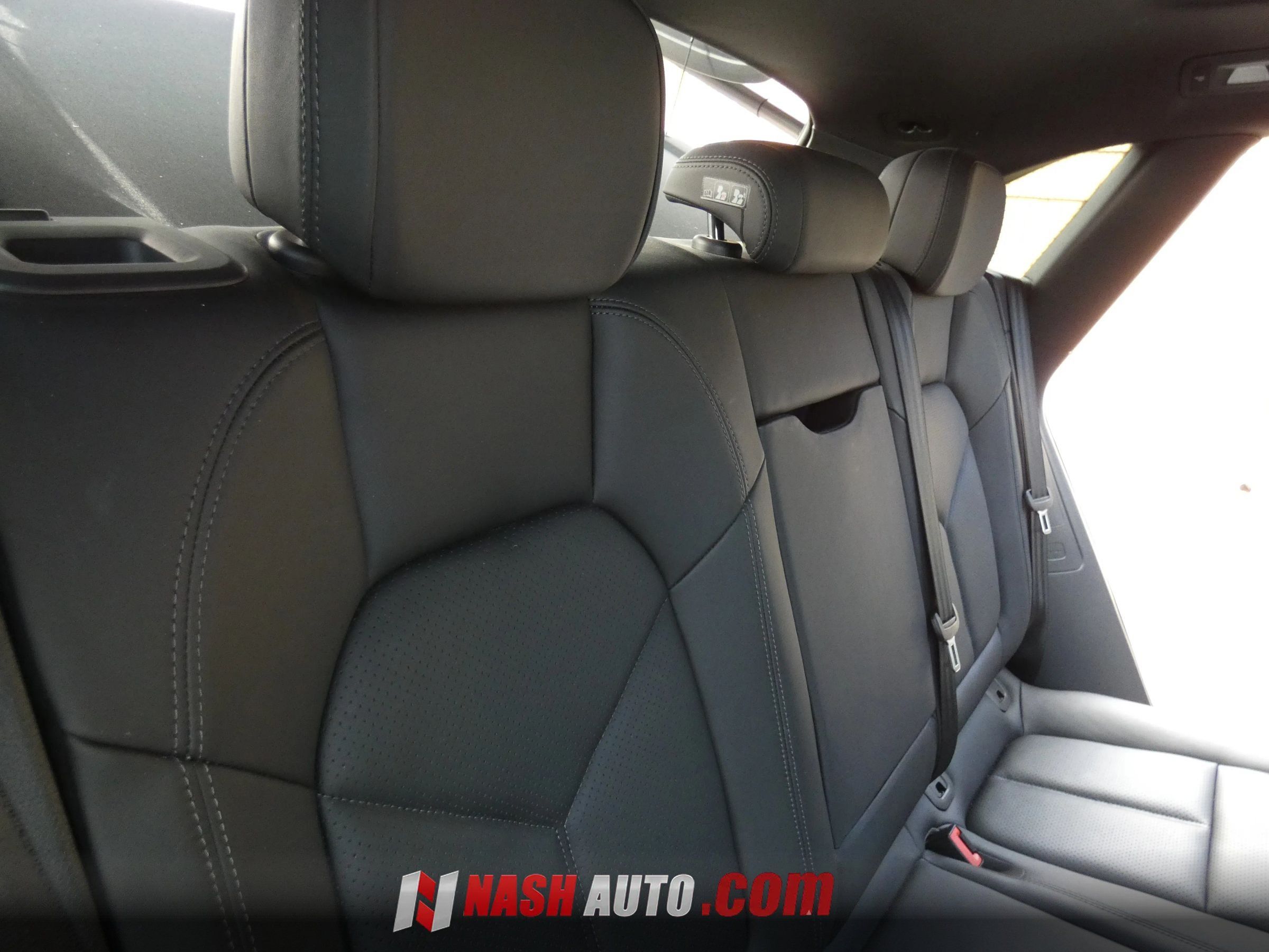 Used 2017 Porsche Macan S AWD/4WD image 34