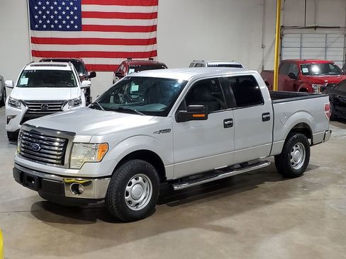 Used 2011 Ford F150 XLT w/ XLT Chrome Pkg image 38