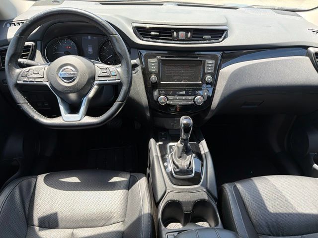 Used 2022 Nissan Rogue Sport SL FWD image 18