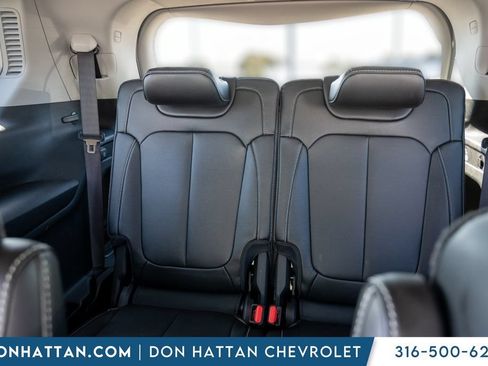 Used 2023 Jeep Grand Cherokee L Limited AWD/4WD image 25