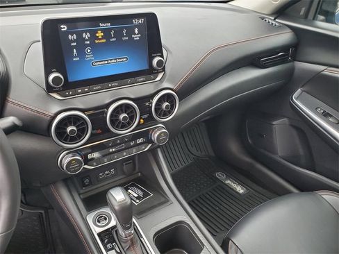 Certified 2024 Nissan Sentra SR w/ SR Premium Package image 27