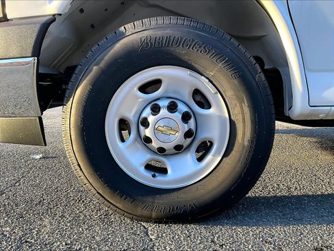 New 2025 Chevrolet Express 2500 w/ Driver Convenience Package image 8