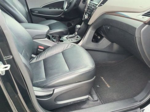 Used 2018 Hyundai Santa Fe Sport w/ 2.4L Value Package 02 AWD/4WD image 13