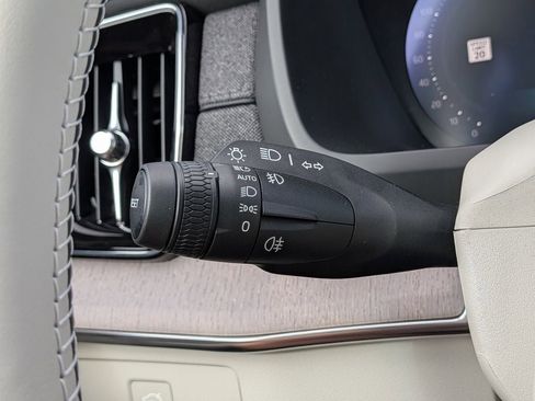 New 2026 Volvo XC90 B6 Ultra w/ Protection Package AWD/4WD image 35