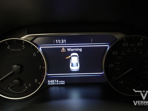 Used 2023 Nissan Altima 2.5 SL FWD image 9