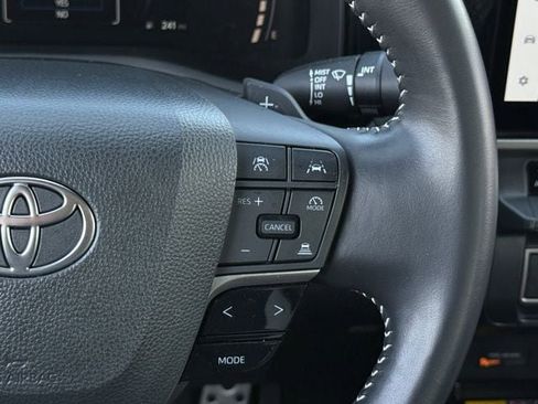 Used 2025 Toyota Camry SE w/ Multimedia Upgrade Package image 16