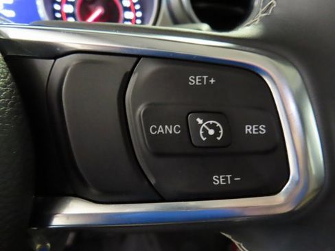 Used 2018 Jeep Wrangler Unlimited Rubicon image 19