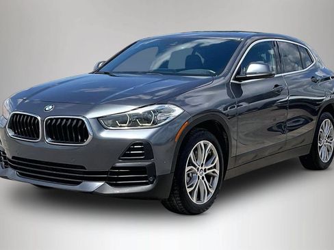 Used 2022 BMW X2 sDrive28i w/ Premium Package FWD image 2