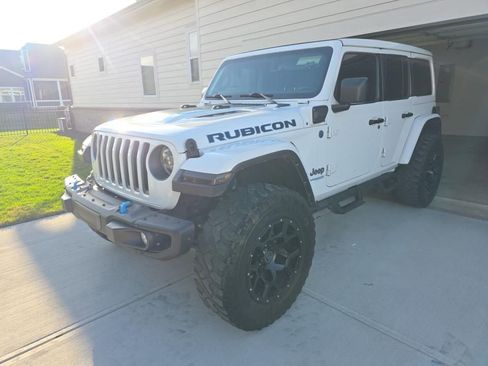 Used 2021 Jeep Wrangler Unlimited Rubicon 4xe w/ Steel Bumper Group AWD/4WD image 3