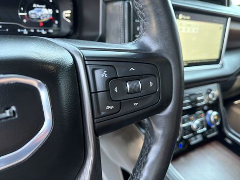 Used 2024 GMC Yukon Denali Ultimate AWD/4WD image 21