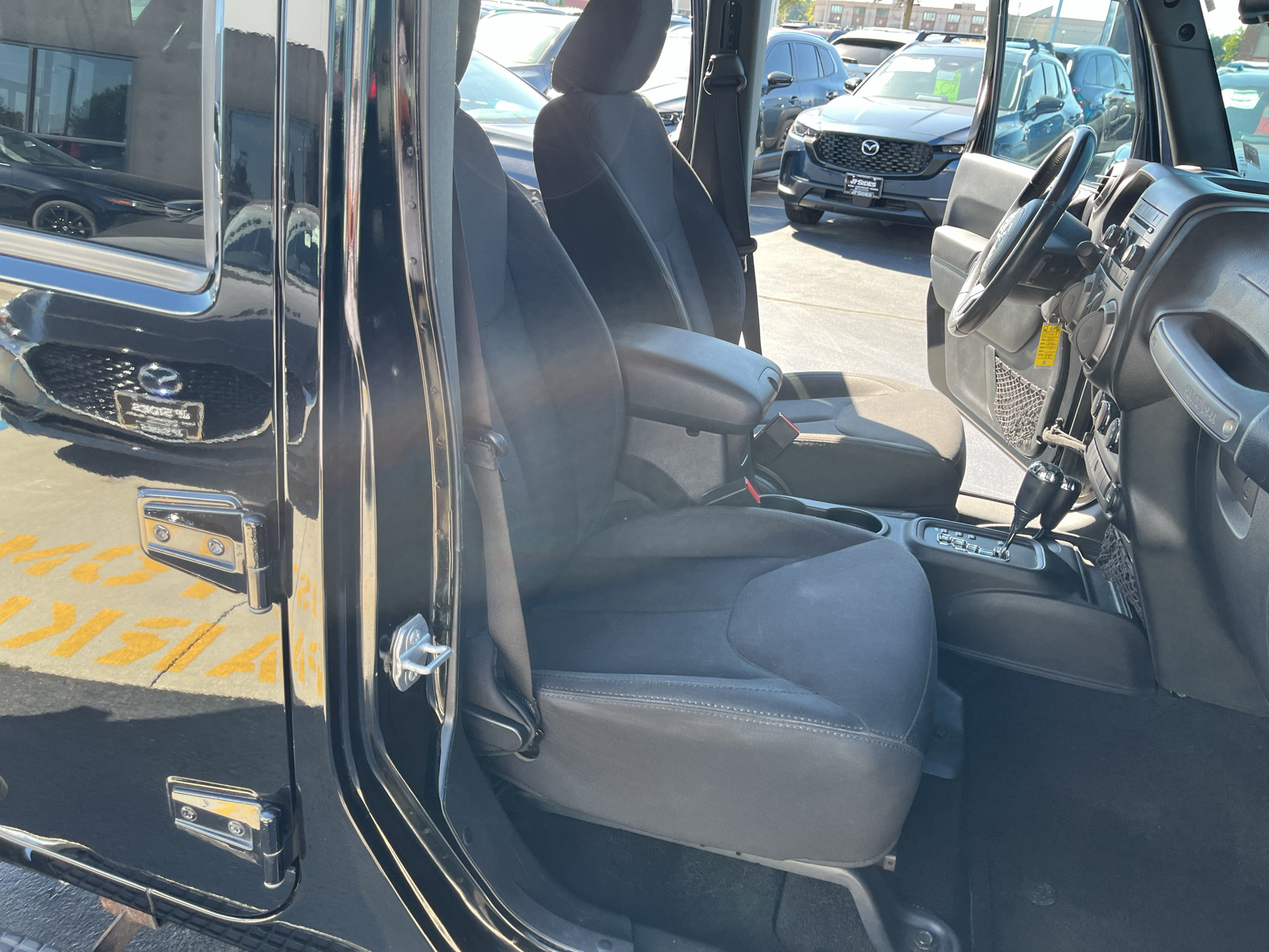 Used 2015 Jeep Wrangler Unlimited Sport w/ Quick Order Package 24S AWD/4WD image 35