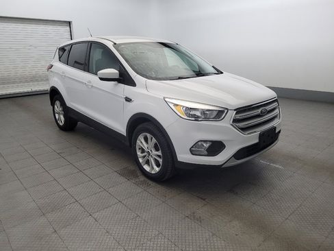Used 2019 Ford Escape SE image 13