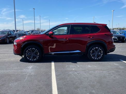 New 2025 Nissan Rogue Platinum w/ Tech Package image 7