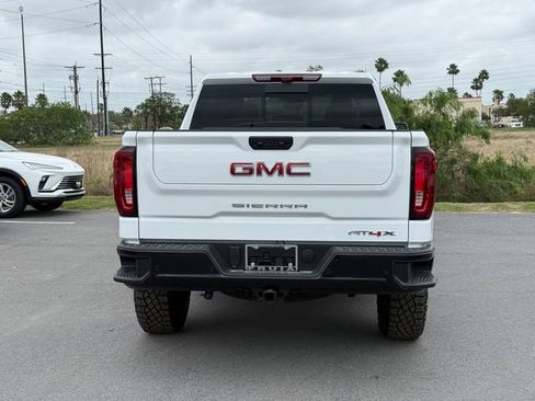 New 2026 GMC Sierra 1500 AT4X image 6