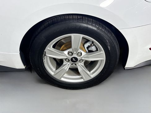 Used 2021 Ford Mustang Coupe image 35