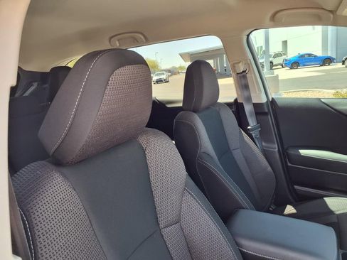 Used 2025 Subaru Outback Premium AWD/4WD image 19