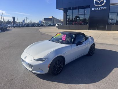 Used 2016 MAZDA MX-5 Miata Club