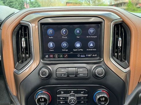 Used 2020 Chevrolet Silverado 3500 High Country w/ Technology Package image 19