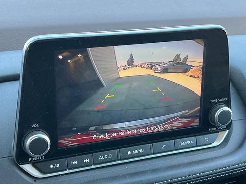 Certified 2023 Nissan Rogue SV image 19