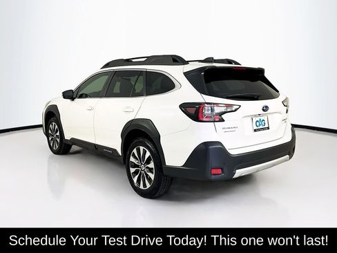 Used 2025 Subaru Outback Limited XT AWD/4WD image 6
