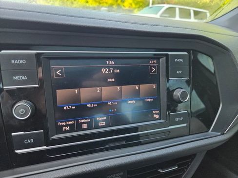Used 2019 Volkswagen Jetta R-Line FWD image 13
