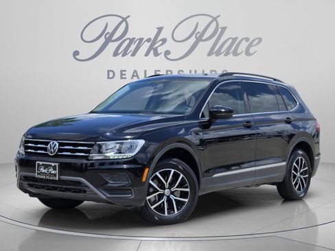 Used 2021 Volkswagen Tiguan SE FWD image 1