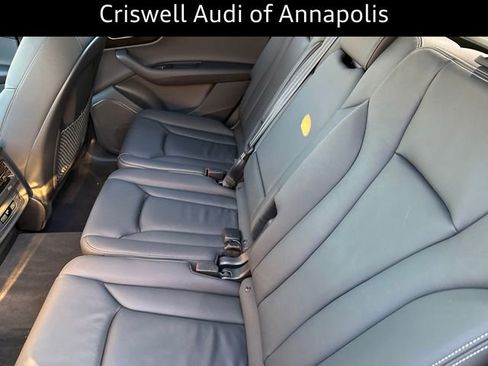 Used 2025 Audi Q7 3.0T Premium w/ Convenience Package image 15