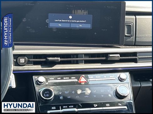 Certified 2025 Hyundai Santa Fe Calligraphy FWD image 32